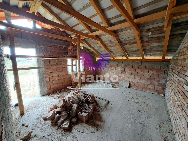 CASA 4 CAMERE 136 MPU SI TEREN 825MP IN DAIA - 14
