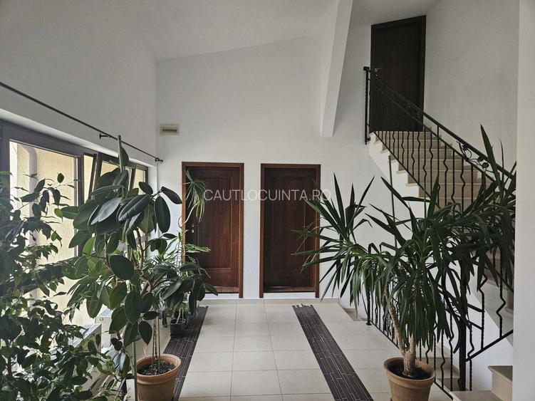 Vila 7 camere | Metrou Grivita 8' | Rezidential/Comercial | parcare 2 - 2
