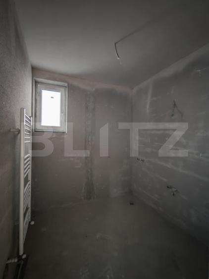 Penthouse 3 camere, 60.60 mp, terasa 60 mp, zona Centrala