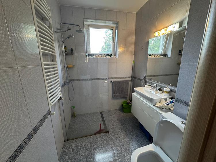 Inchiriere apartament trei camere mobilat/utilat 68mp Cotroceni metrou
