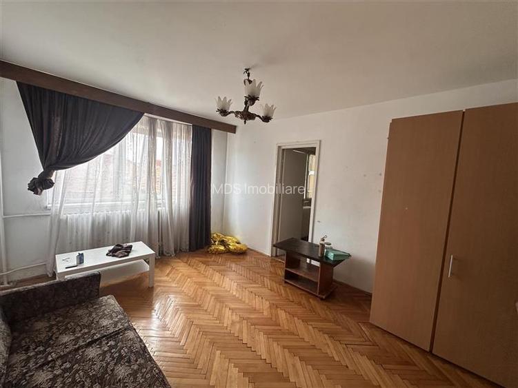 2 camere etaj 3 aproape de Colegiul Banatean - 3