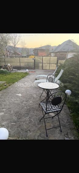 Casa de vânzare  situată la poalele Munților Bucegi, lângă Sinaia  - 15