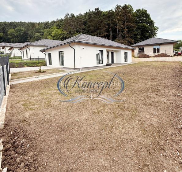 Casa finisata, 4 camere, 500 mp teren, Popesti