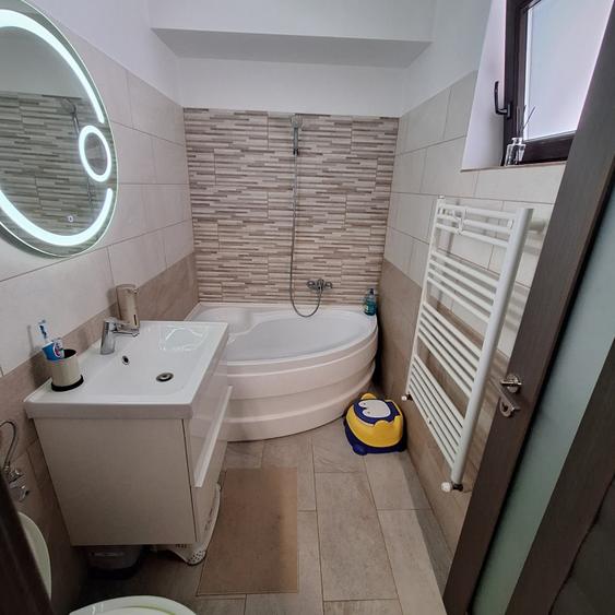 Domnești, casa individuala, 4 camere, 2 bai, 105mp utili, suprafață teren 330mp