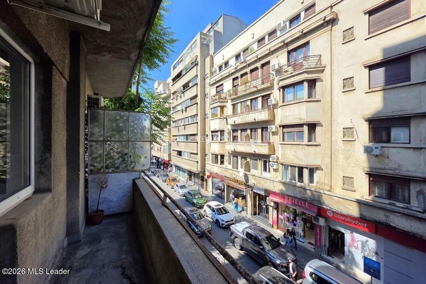 Piata Romana, 4 camere 138 MP total, Etaj 2/9, renovat - utilat, liber - 37