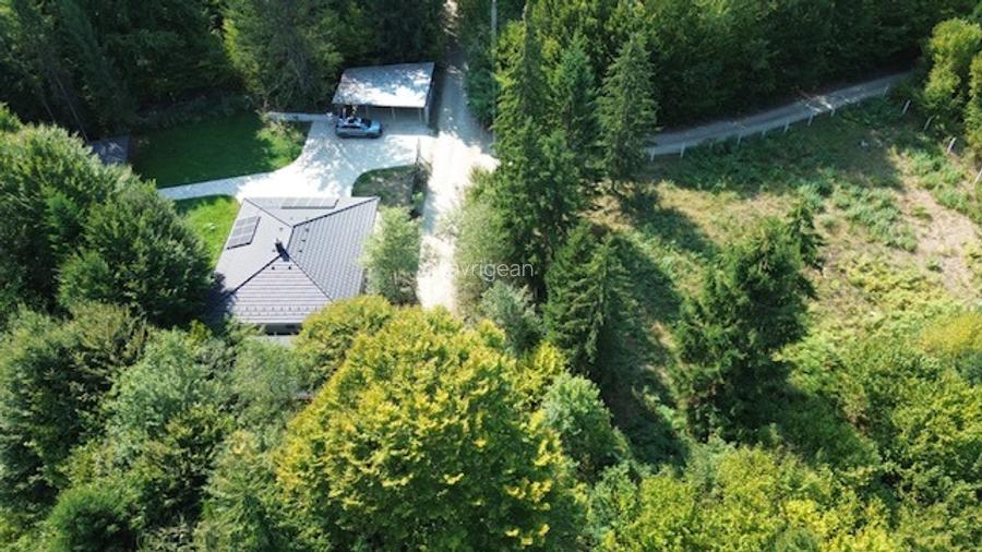 Vand casa de vacanta Valea Avrigului construita in 2025 - 3