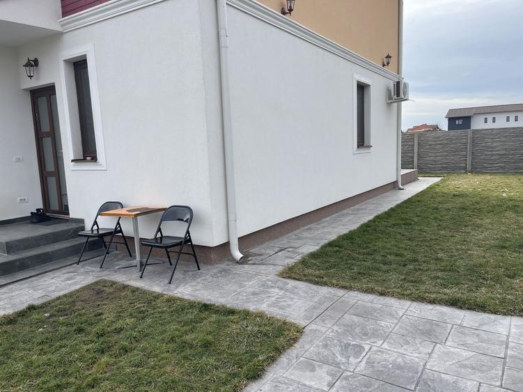 Duplex P+1E -unități separate prin cameră tehnica