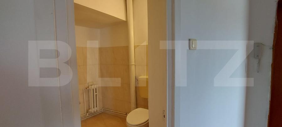 Apartament 3 camere, 114.67 mp, etaj intermediar, zonă Centrală