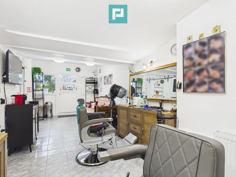 Spațiu comercial, complet aranjat, Velența