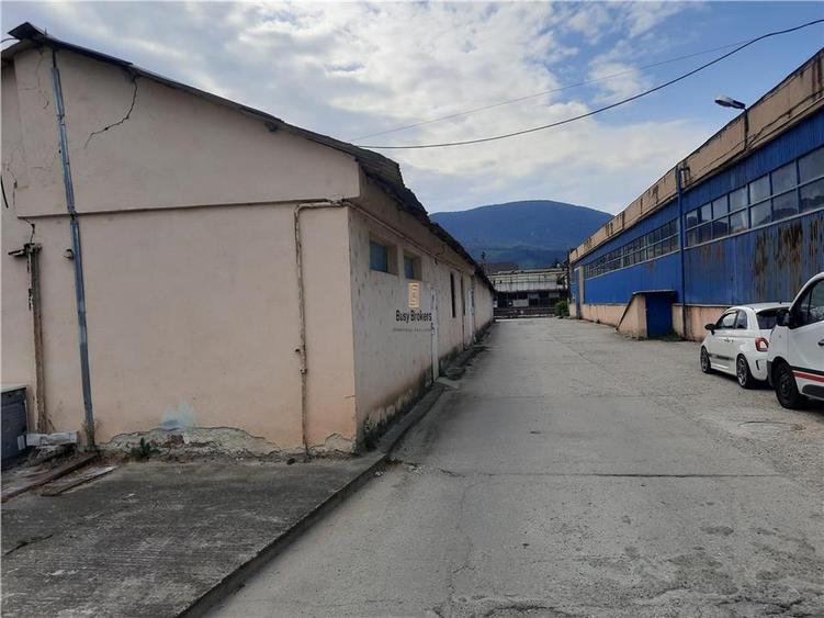 Spatiu Industrial - 1000 mp - Productie - Depozitare