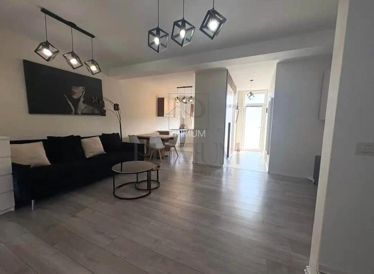 DUMBRAVITA - TRIPLEX - PISCINA - 4 CAMERE - 2 BAI - INCALZIRE PARDOSEALA - CLIMA - 4