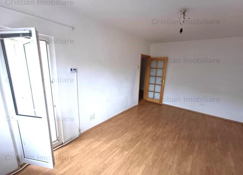 Ultracentral 2 cam ARATA BINE confort 1 Decomandat zona Calarasi