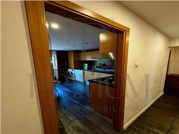 Timocului - 2 Camere - Etaj 2 - Centrala proprie - Decomandat - Renovat