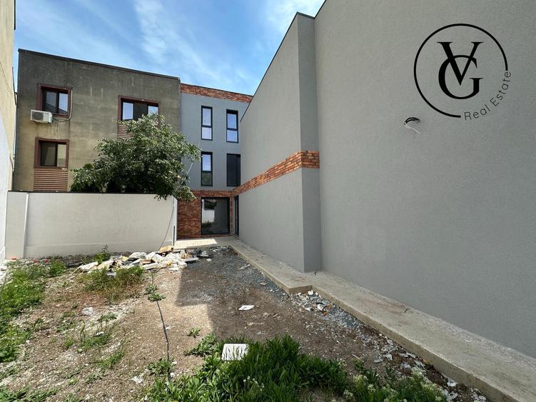Vila YIN P+2: 251 mp construiți și curte, zona centrală a Constanței