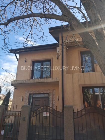 Vila pretabila resedinta proprie/gradinita/after school/birouri(400k plus TVA) - 3