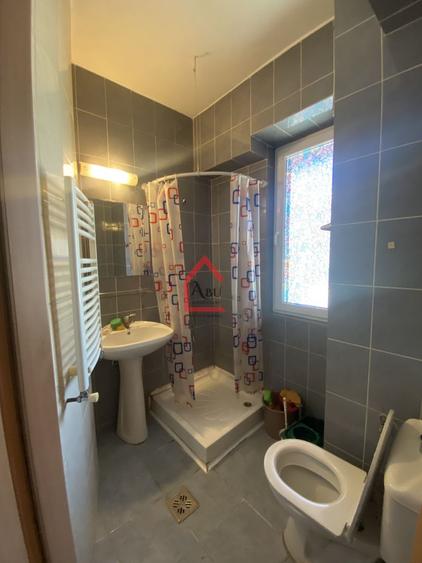 Apartament cu o camera, zona Podul de Piatra- Gara