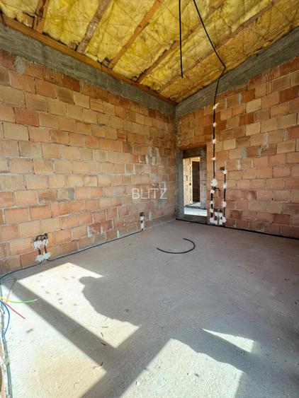 Casă individuală la roșu – 130 mp utili, teren 440 mp, drum privat - 19