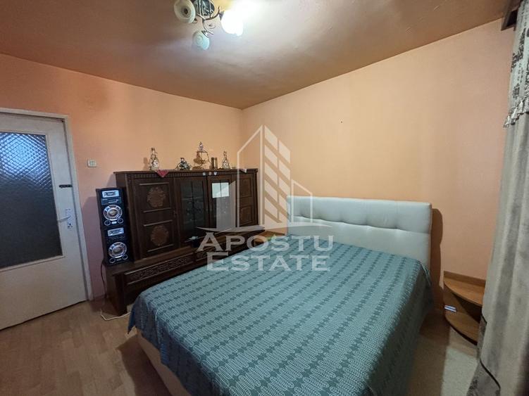 Apartament de vanzare, decomandat,zona Dambovita, Timisoara