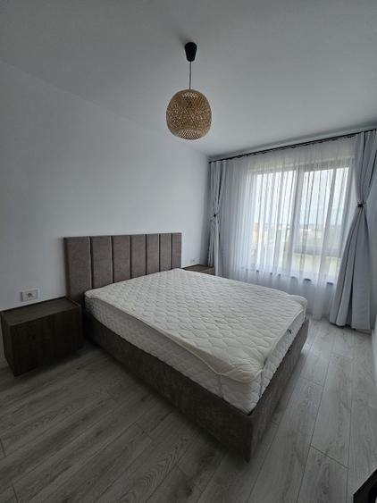 Apartament de inchiriat, 2 camere, loc de parcare inclus