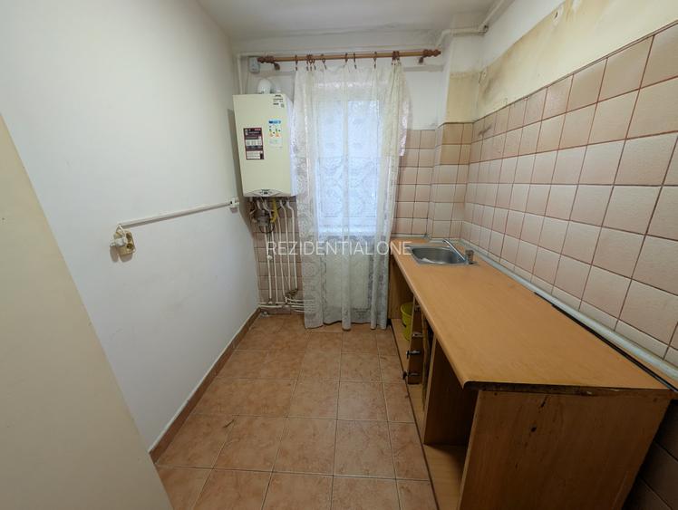 Apartament langa CORA , grădiniță, etaj 2 - 2