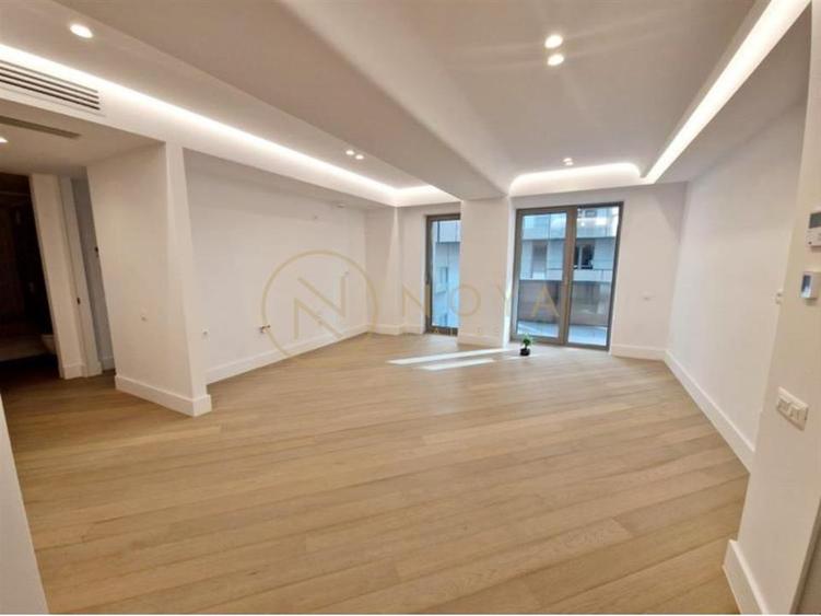 Cortina 126 apartament 3 camere de vanzare Iancu Nicolae