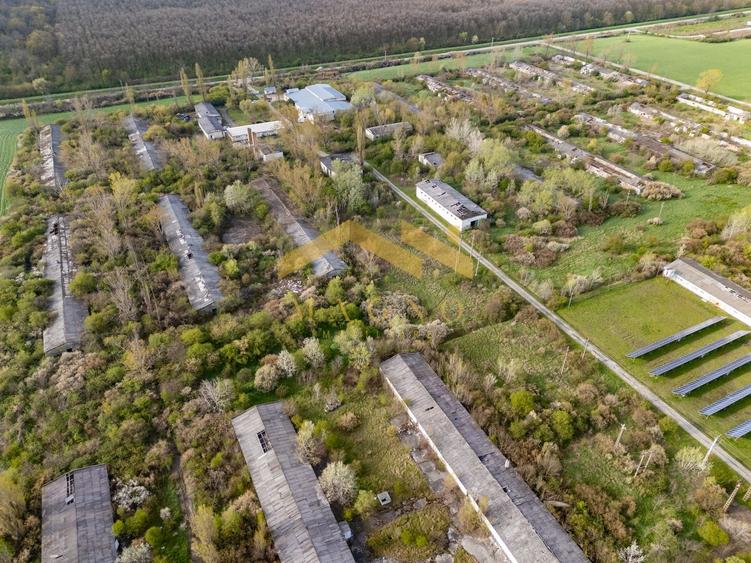 Hale industriale de vânzare – Arad, zona Exterior Vest / Calea Bodrog