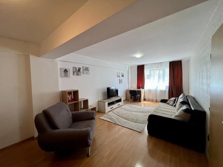 De inchiriat apartament cu 2 camere, decomandat, 55mp, zona Calea Turzii