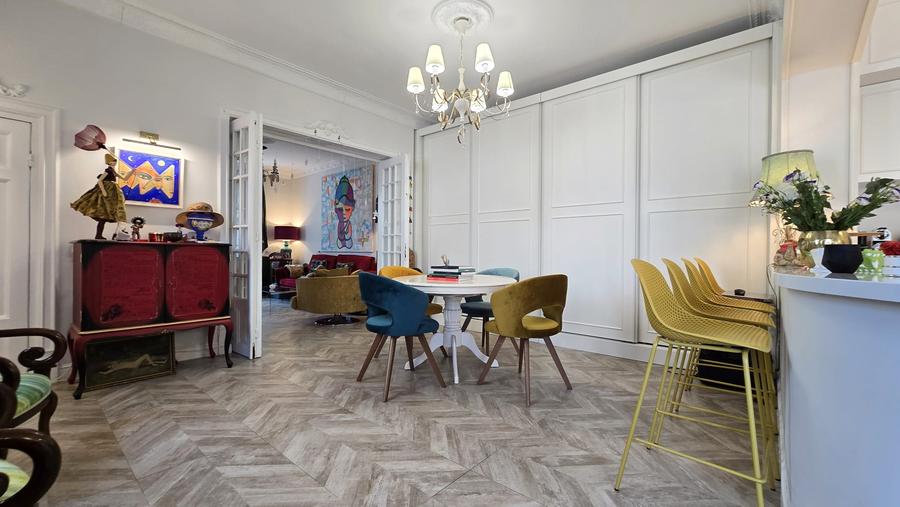 Apartament in vila splendid renovat, curte, zona Casin, parc Kiseleff la 550 m