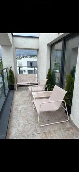 Apartament 2 camere de 42mp plus terasa 14,3mp zona : Metro