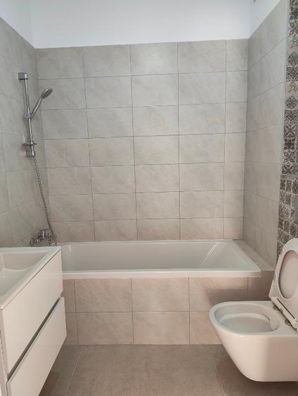 Apartament nou de vânzare 2 camere sector 4
