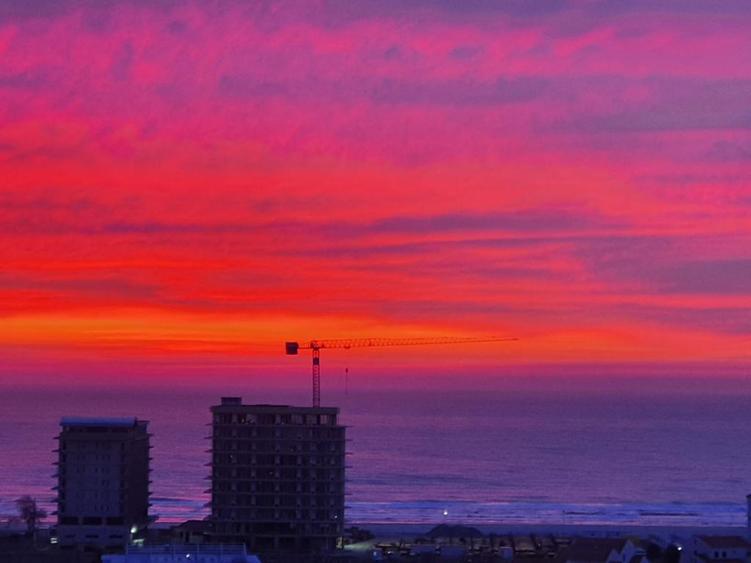 Exclusivitate,Mamaia Sat -JT Tower,ap. 4 camere,190mp,vedere la mare,mobilat LUX
