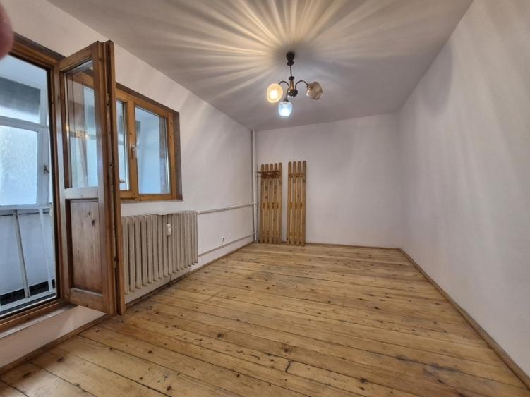 3 Camere Decomandat - Zona Pacurari Esplanada Mimoza - orientare dubla