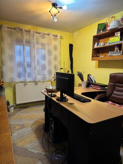 Apartament decomandat 4 camere