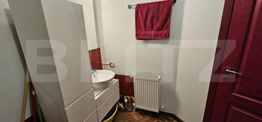 Apartament de lux cu 4 camere, 148 mp, la etajul 1, Targoviste