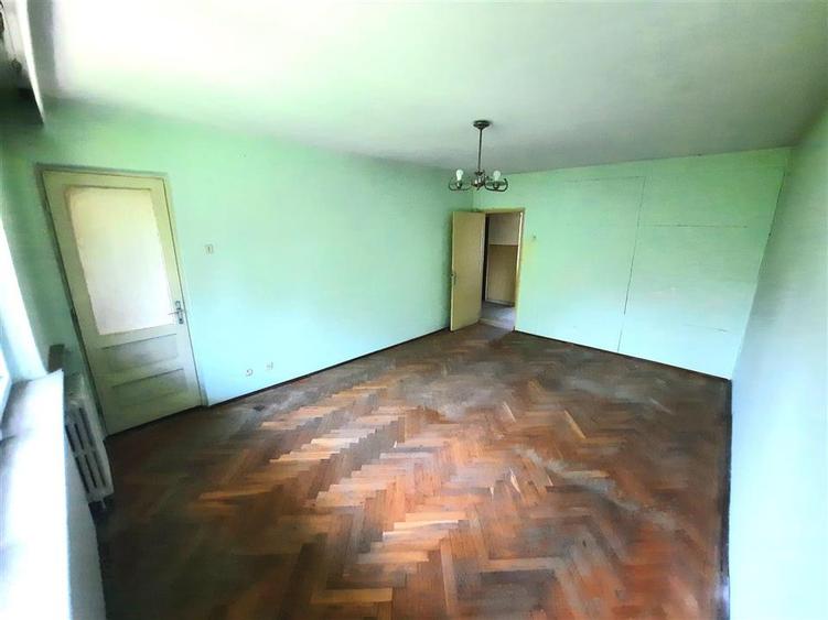 VILA CENTRAL S+P+1E