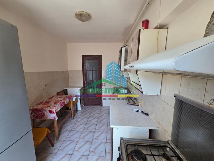 Oportunitate Ultracentrală | Apartament 3 camere – Bld Unirii Focșani