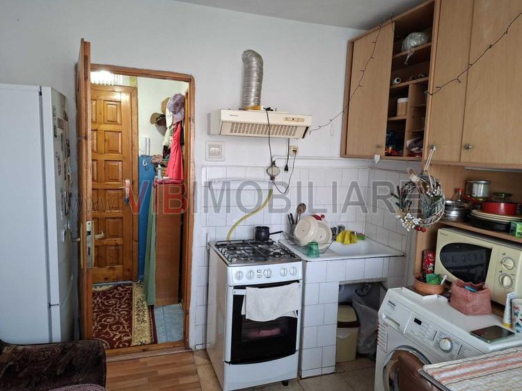 2 camere, decomandat – Zona Buziașului | Ideal pentru locuit sau investiție