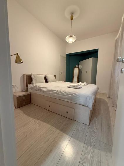 CALEA VICTORIEI,Splai, 2 camere, etaj 5, 50 mp, centrala bloc, cochet