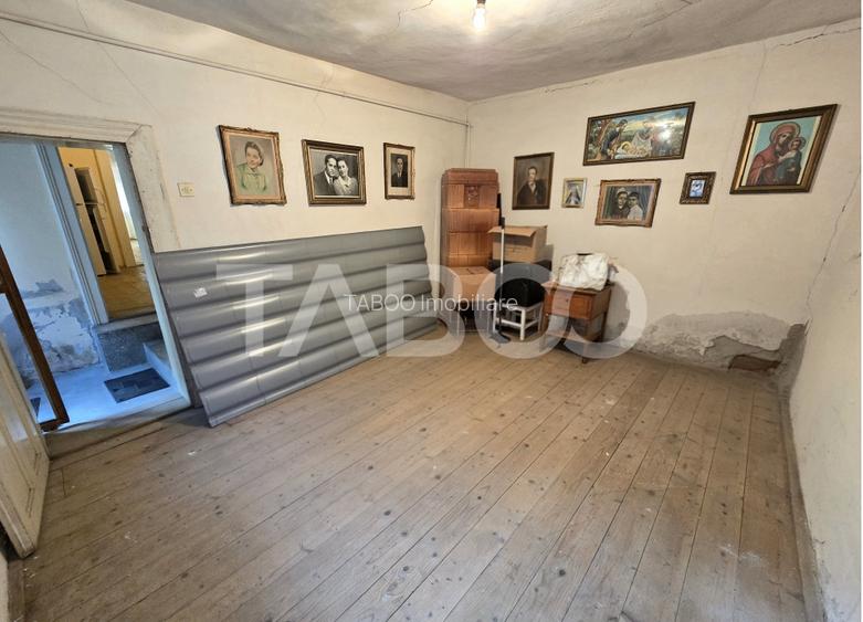 Casa tip duplex de vanzare la curte comuna pivnita in Piata Cluj Sibiu - 12