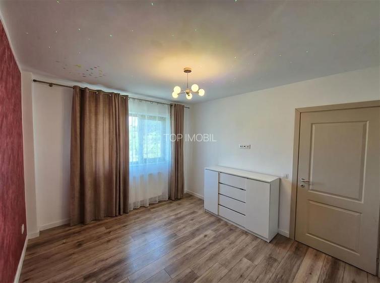 Apartament cu 2 camere decomandat, 58mp + 20mp Terasa, loc de parcare, bloc nou - 4