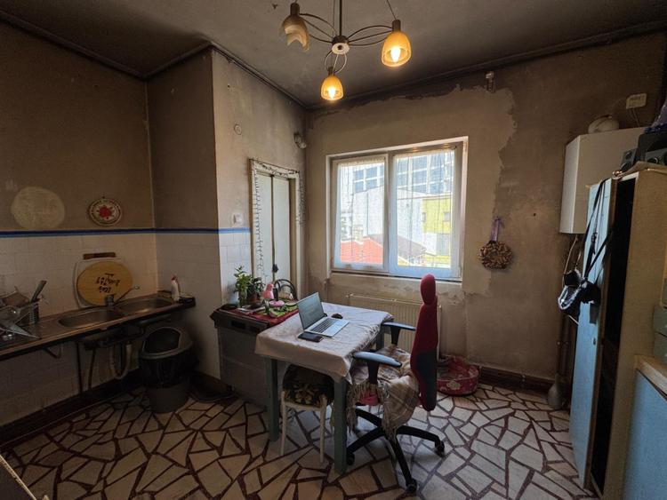Ultracentral! Apartament de 110 mp., 3 camere în vilă , Cluj-Napoca!