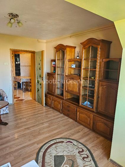 DE INCHIRIAT APARTAMENT - 5