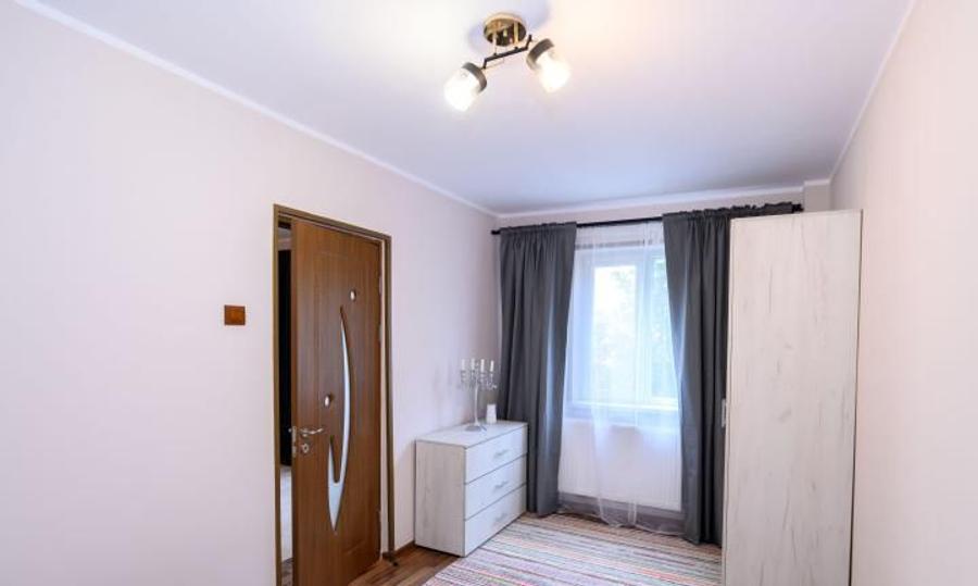 APARTAMENT LUX 2 CAMERE SEMIDECOMANDAT CONFORT 2 ZONA CASA DE CULTURA
