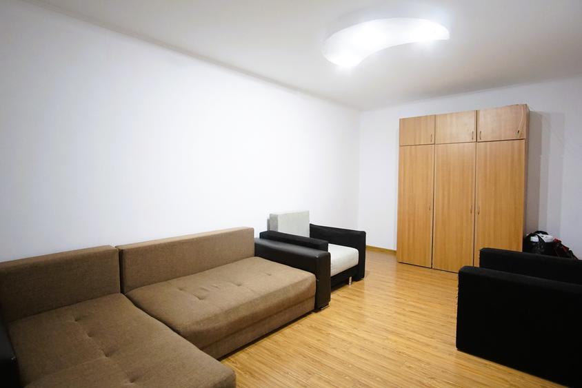 Parcul Sebastian | Rahova | Centrală proprie | Decomandat | Renovat recent