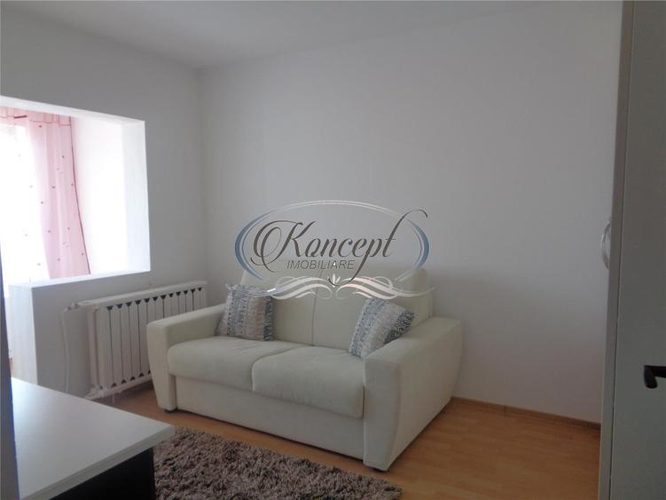 Apartament spatios cu parcare, zona Spitalului de Recuperare