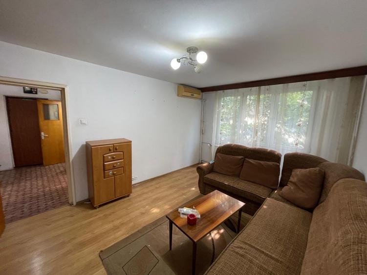 3 camere Drumul Taberei etaj ideal