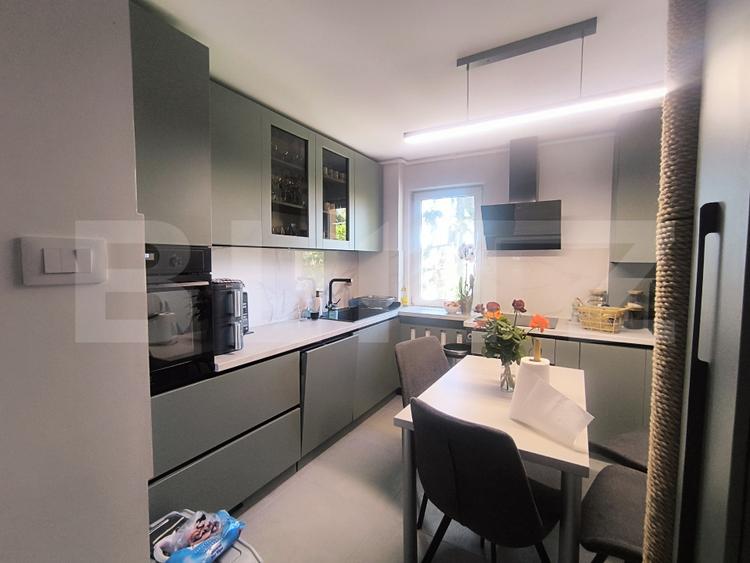Apartament 2 camere, etaj intermediar, Astra