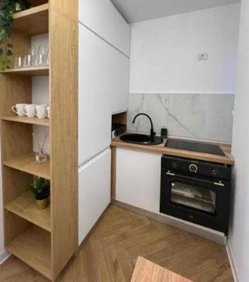 Apartament 2 Camere,Calea Victoriei,Romana,Metrou,Amenajat,centrala,mobilat