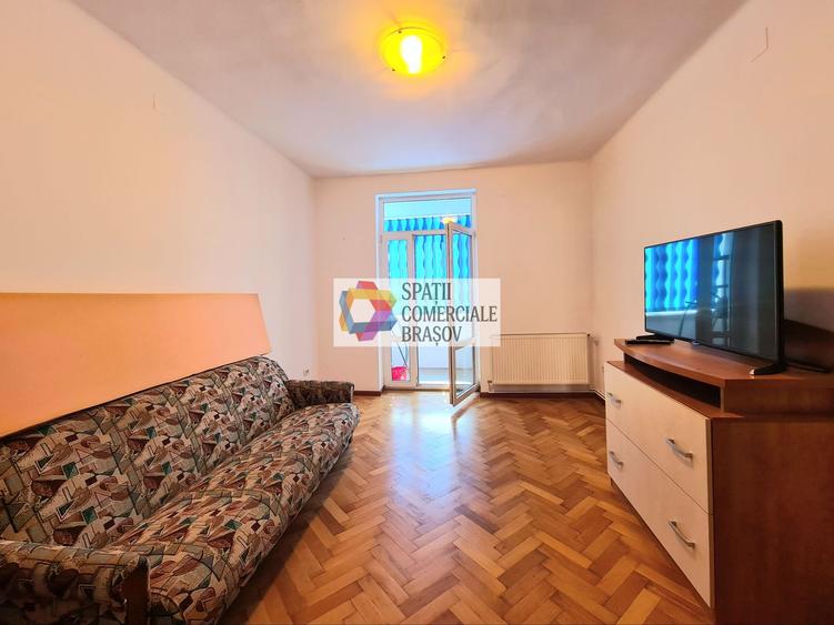 Apartament de închiriat, două camere, Brasov, zona Centrul Civic, 55 mp.