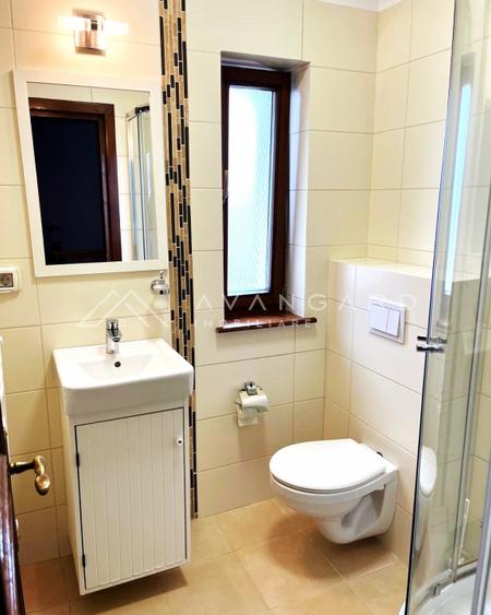 | Duplex 5 camere | 160 mp | 639 mp teren | Borhanci |
